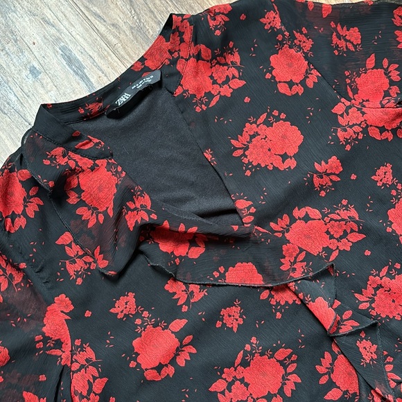 Zara Red/Black Floral LongSleeved Dress - Picture 3 of 6